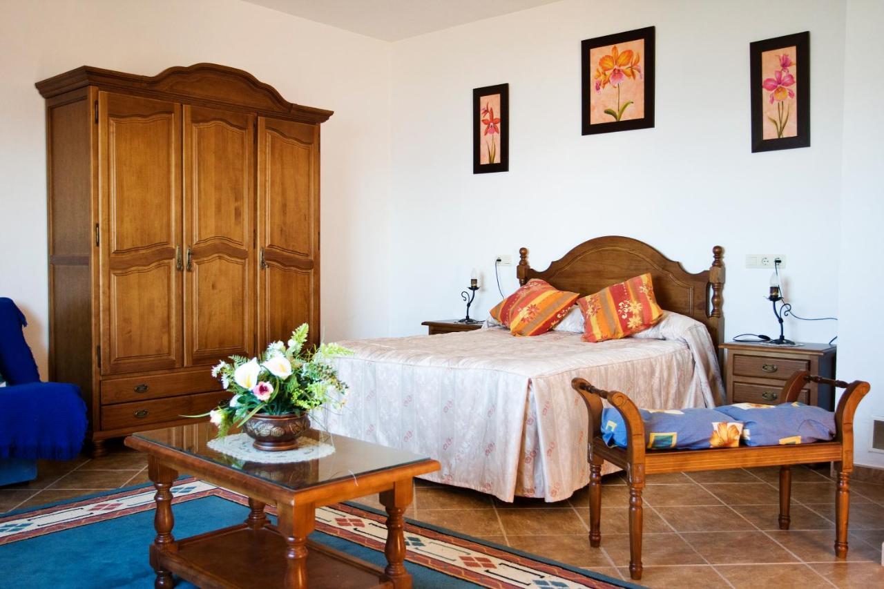 La Vesanilla Villa Iznájar Екстериор снимка