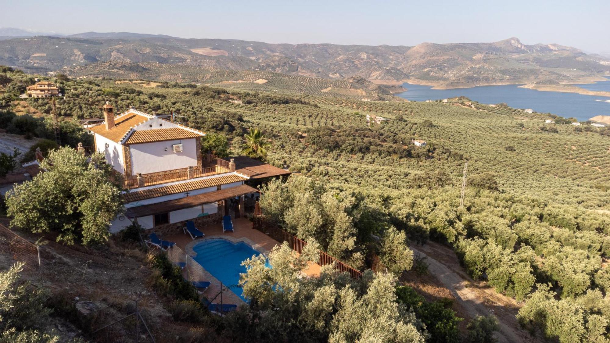 La Vesanilla Villa Iznájar Екстериор снимка